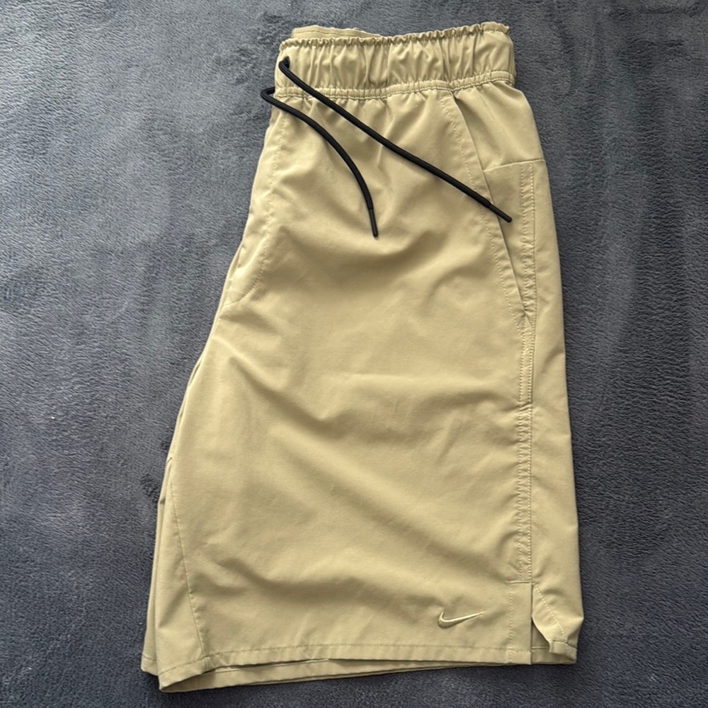 Nike Unlimited Men’s Dri-Fit Unlined Versatile Shorts